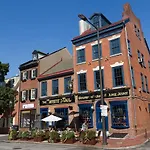 The Lighthouse - Society Hill, Center City
