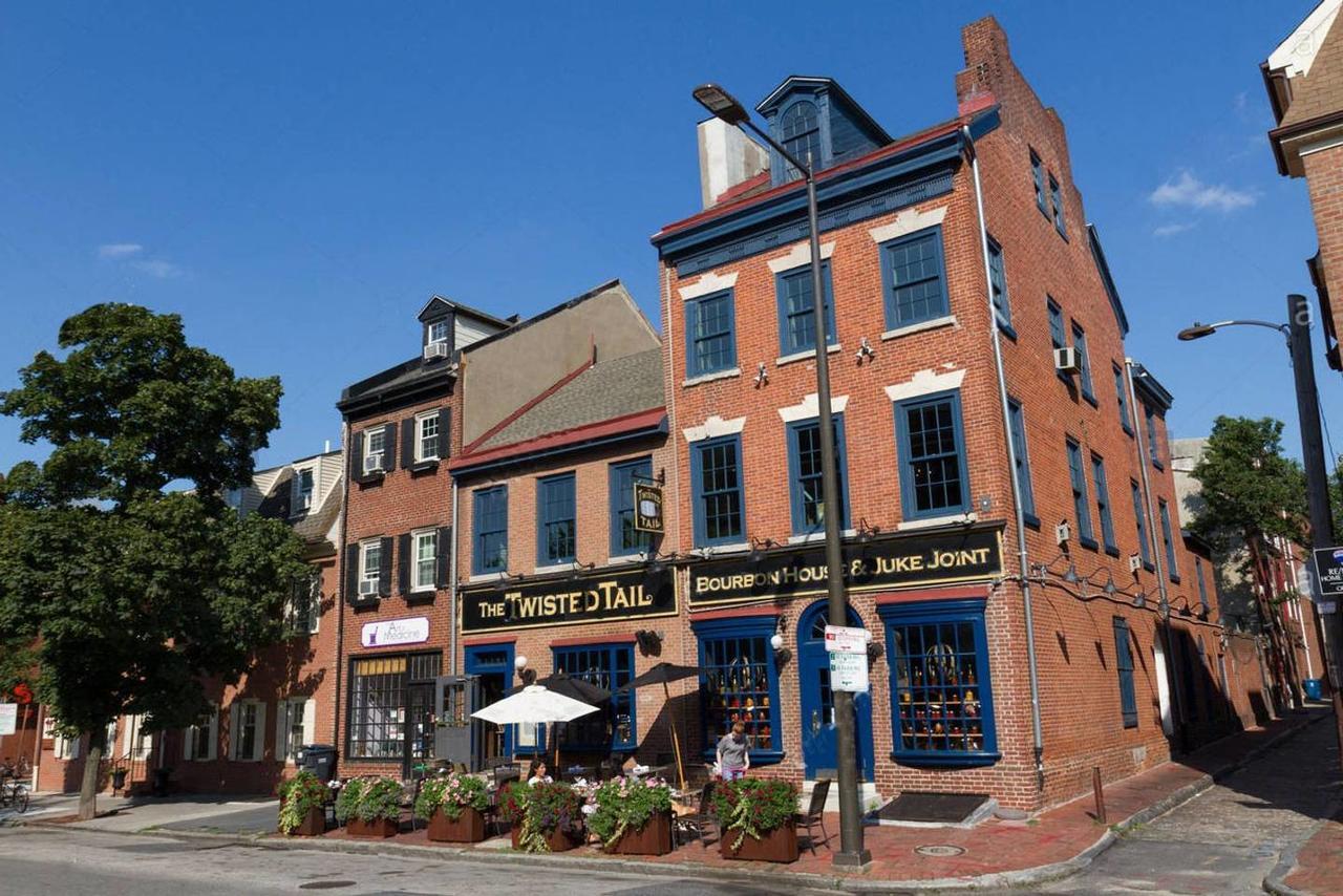 The Lighthouse - Society Hill, Center City Apartment